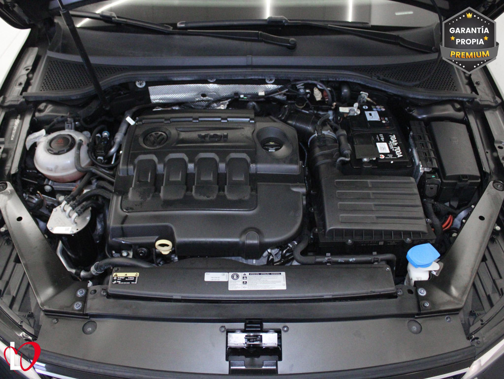 VOLKSWAGEN PASSAT VARIANT VARIANT 2.0 TDI EDITION 6 VEL 150 de segunda mano