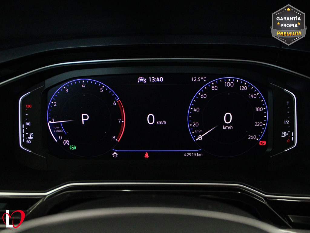 VOLKSWAGEN POLO 1.0 TSI DSG R-LINE 95 de segunda mano