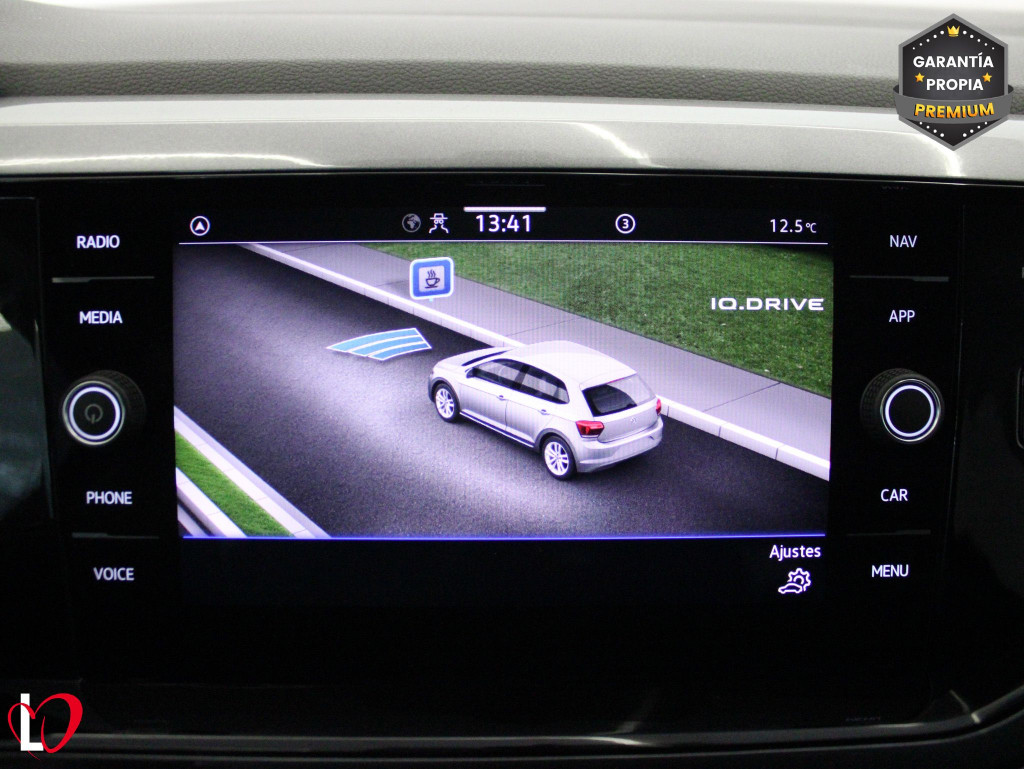 VOLKSWAGEN POLO 1.0 TSI DSG R-LINE 95 de segunda mano