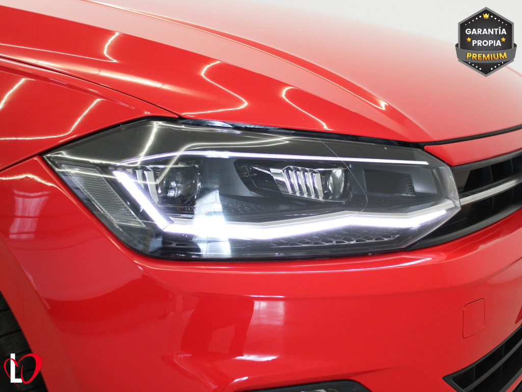 VOLKSWAGEN POLO 1.0 TSI DSG R-LINE 95 de segunda mano