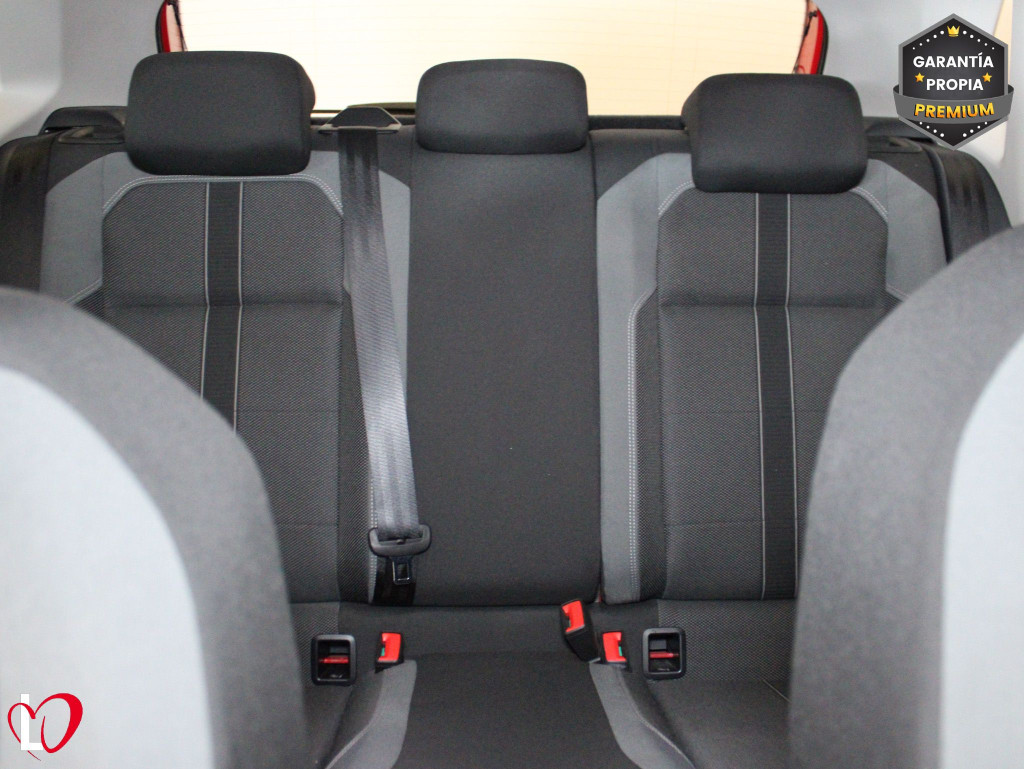 VOLKSWAGEN POLO 1.0 TSI DSG R-LINE 95 de segunda mano