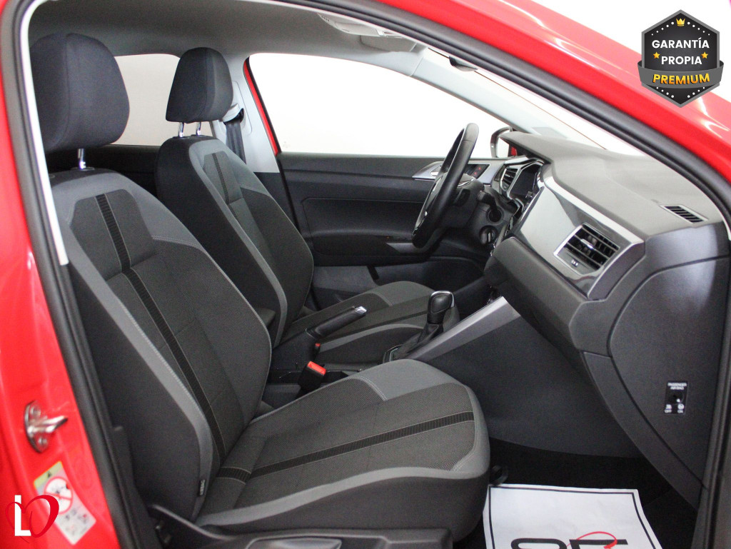 VOLKSWAGEN POLO 1.0 TSI DSG R-LINE 95 de segunda mano