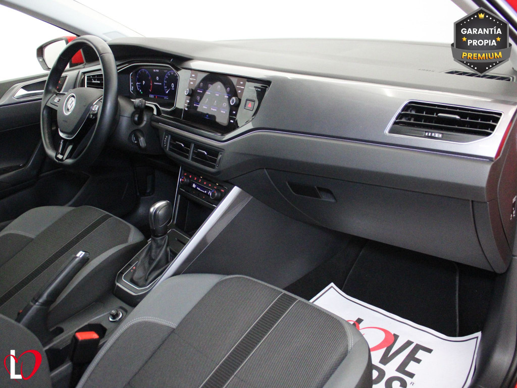 VOLKSWAGEN POLO 1.0 TSI DSG R-LINE 95 de segunda mano