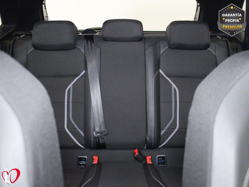 VOLKSWAGEN POLO 1.0 TSI R-LINE 95 de segunda mano