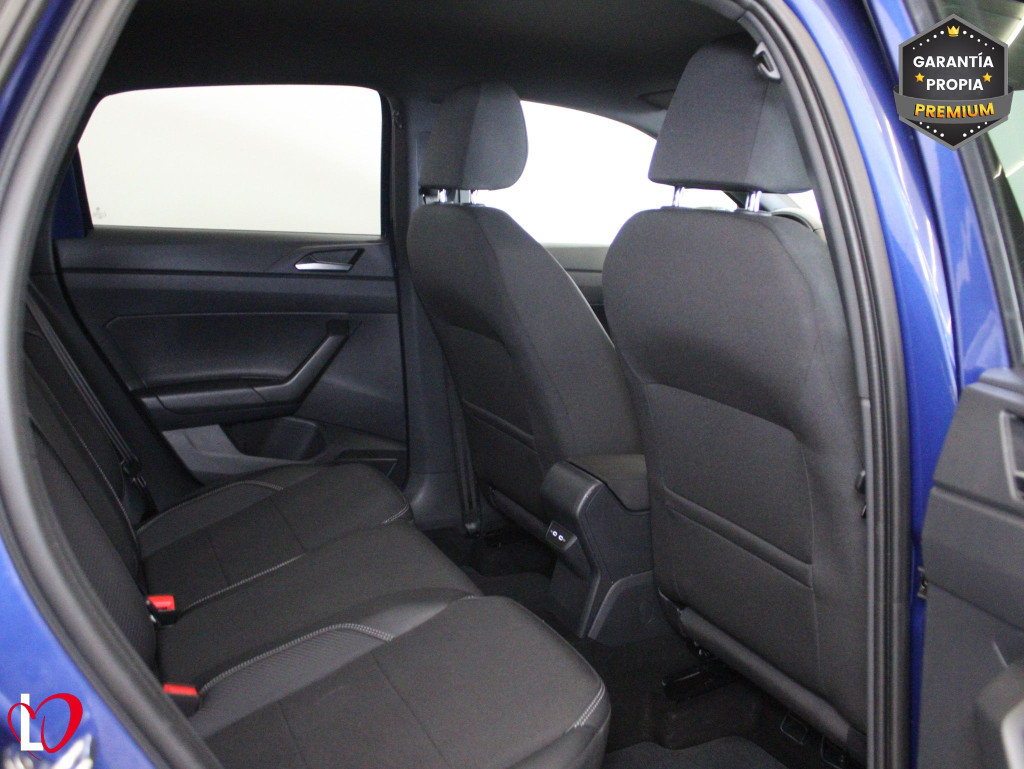 VOLKSWAGEN POLO 1.0 TSI R-LINE 95 de segunda mano