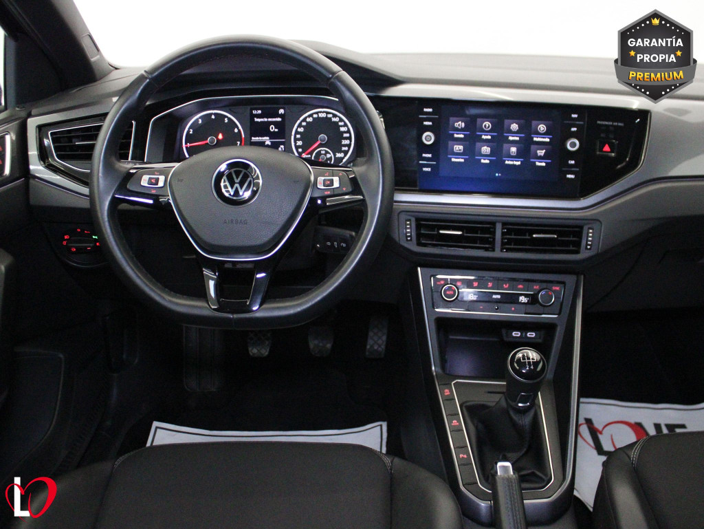 VOLKSWAGEN POLO 1.0 TSI R-LINE 95 de segunda mano