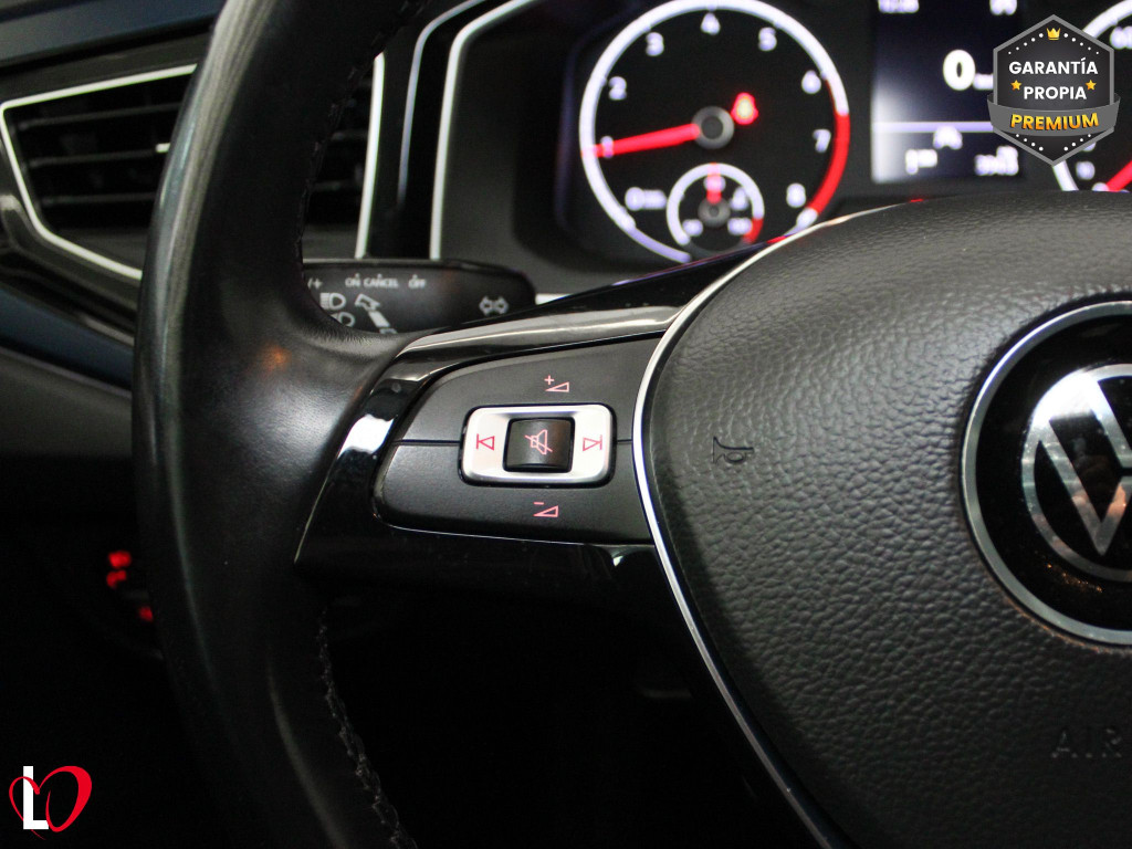 VOLKSWAGEN POLO 1.0 TSI UNITED 95 de segunda mano