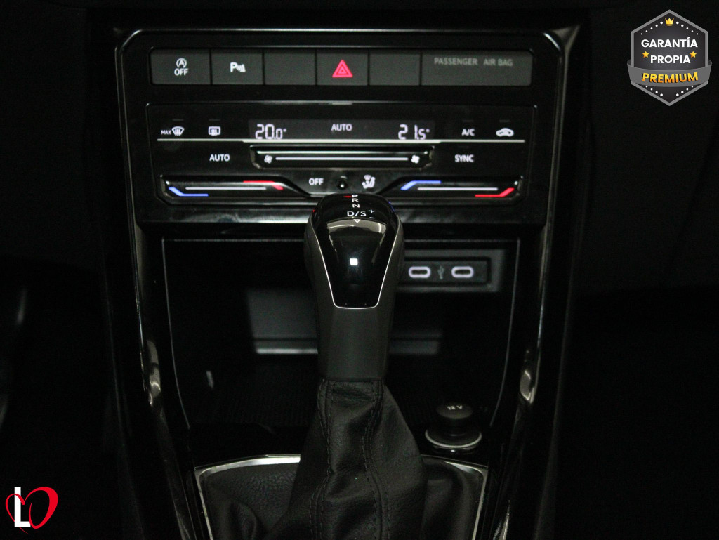 VOLKSWAGEN T-CROSS 1.0 TSI DSG ADVANCE 110 de segunda mano