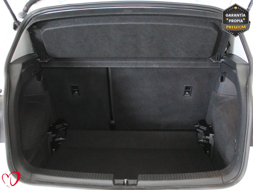 VOLKSWAGEN T-CROSS 1.0 TSI DSG ADVANCE 110 de segunda mano
