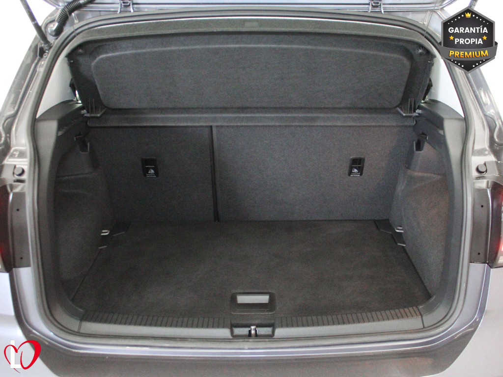 VOLKSWAGEN T-CROSS 1.0 TSI DSG ADVANCE 110 de segunda mano