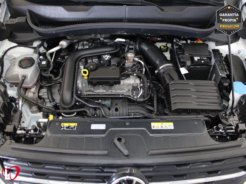 VOLKSWAGEN T-CROSS 1.0 TSI DSG ADVANCE 110 de segunda mano