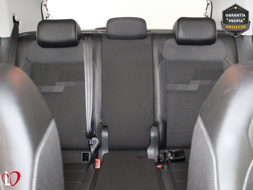 VOLKSWAGEN T-CROSS 1.0 TSI DSG ADVANCE 110 de segunda mano