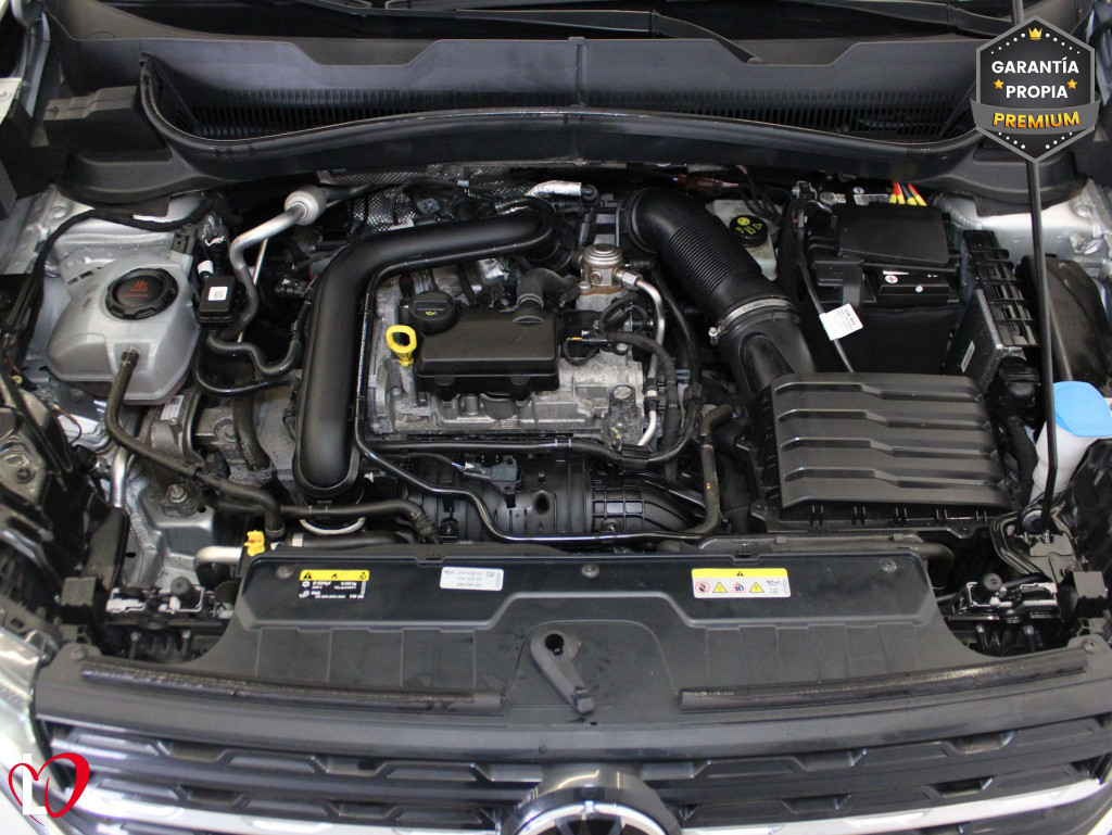 VOLKSWAGEN T-CROSS 1.0 TSI DSG SPORT 110 de segunda mano