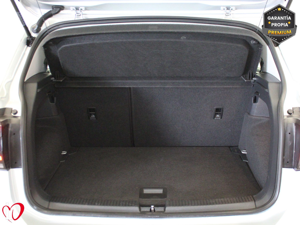 VOLKSWAGEN T-CROSS 1.0 TSI DSG SPORT 110 de segunda mano