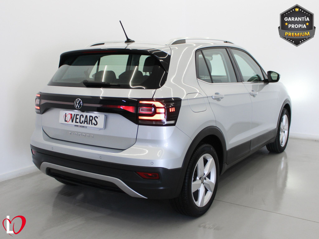 VOLKSWAGEN T-CROSS 1.0 TSI DSG SPORT 110 de segunda mano