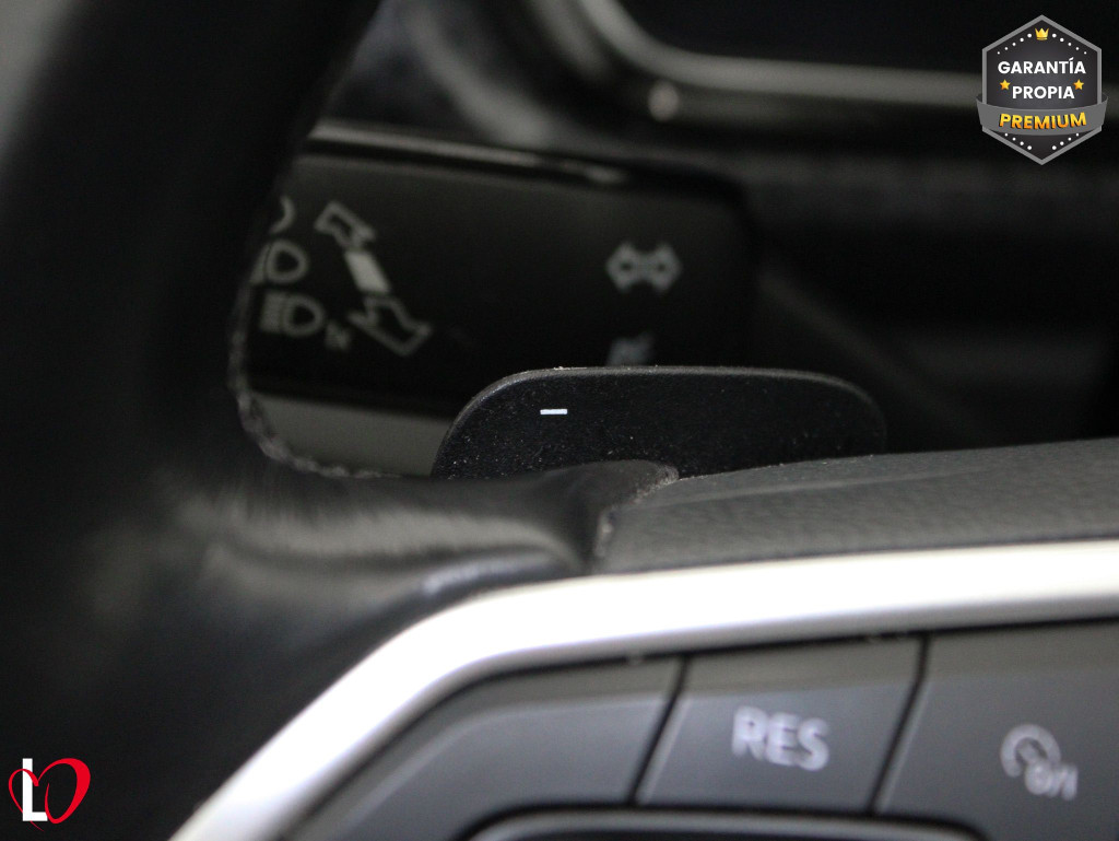 VOLKSWAGEN T-CROSS 1.0 TSI DSG SPORT 110 de segunda mano