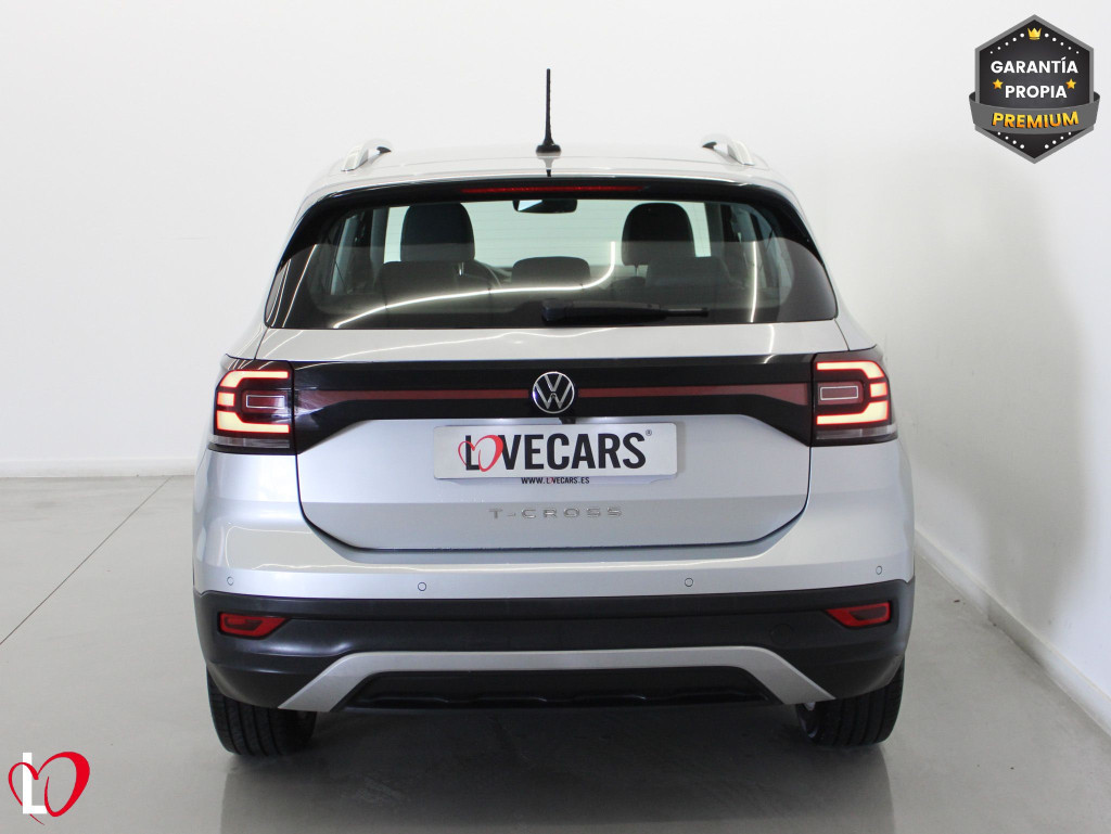 VOLKSWAGEN T-CROSS 1.0 TSI DSG SPORT 110 de segunda mano
