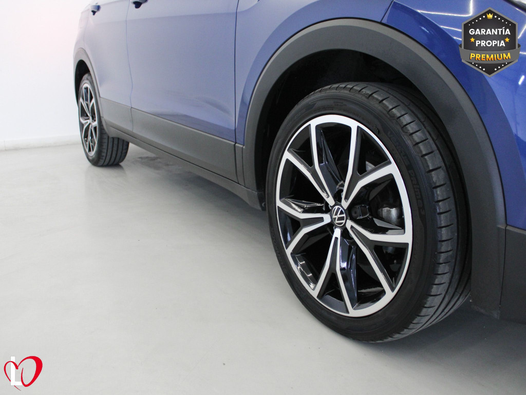 VOLKSWAGEN T-CROSS 1.0 TSI DSG7 SPORT 110 de segunda mano