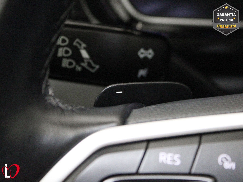 VOLKSWAGEN T-CROSS 1.0 TSI DSG7 SPORT 110 de segunda mano