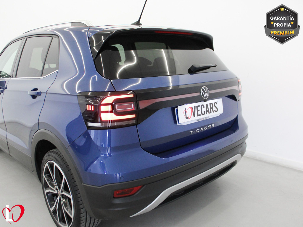 VOLKSWAGEN T-CROSS 1.0 TSI DSG7 SPORT 110 de segunda mano