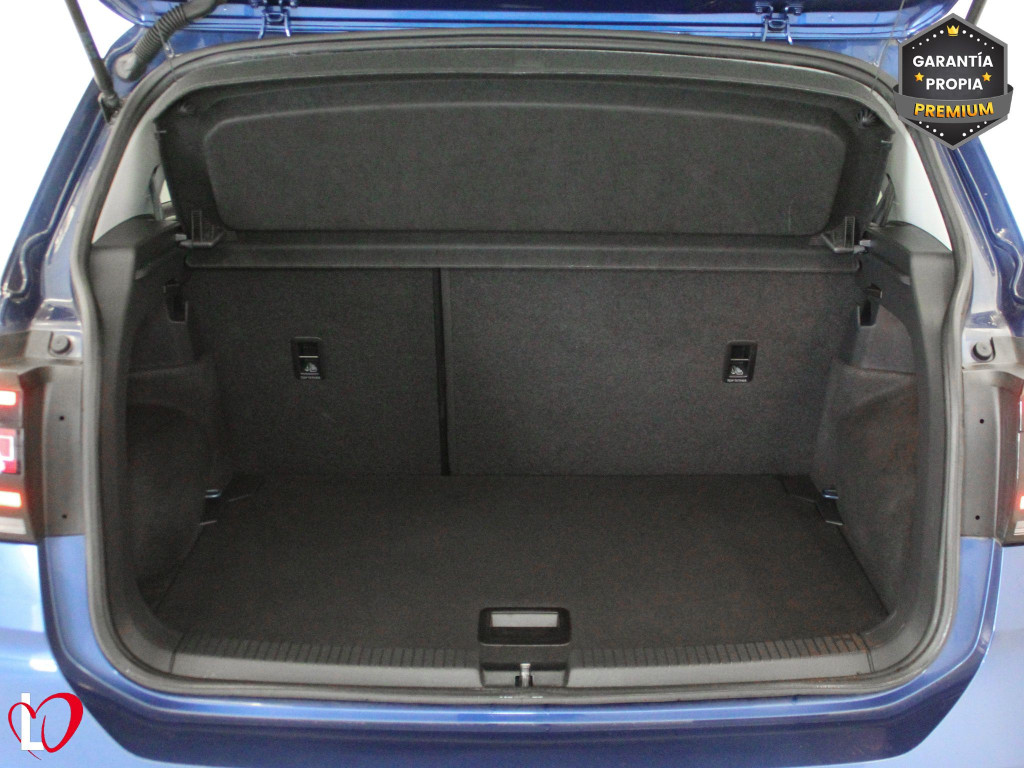 VOLKSWAGEN T-CROSS 1.0 TSI DSG7 SPORT 110 de segunda mano