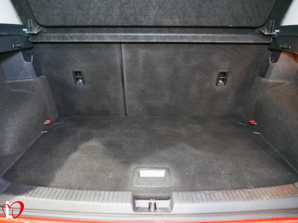 VOLKSWAGEN T-CROSS 1.6 TDI ADVANCE 95 de segunda mano