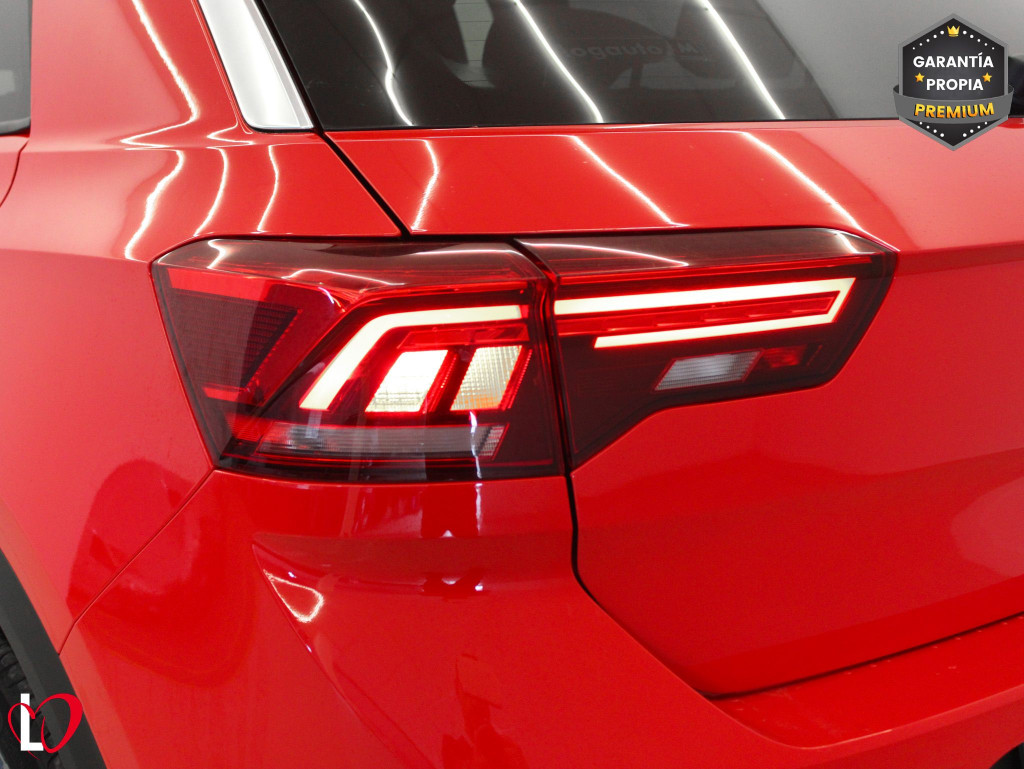 VOLKSWAGEN T-ROC 1.5 TSI SPORT 6 VEL 150 de segunda mano