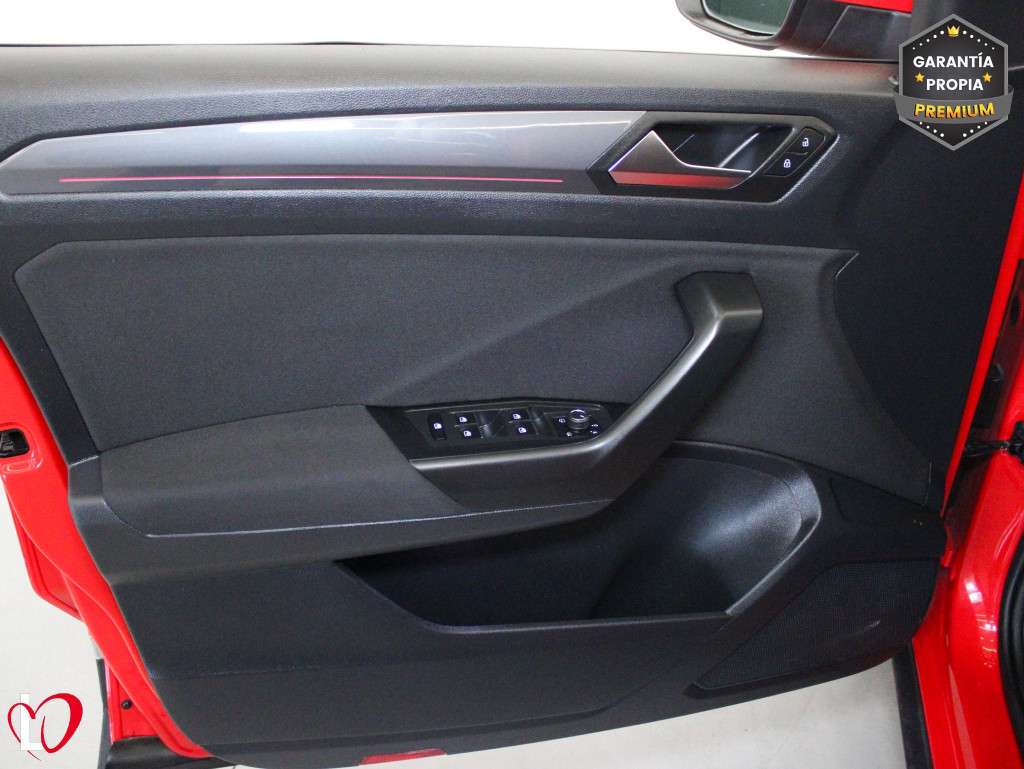 VOLKSWAGEN T-ROC 1.5 TSI SPORT 6 VEL 150 de segunda mano