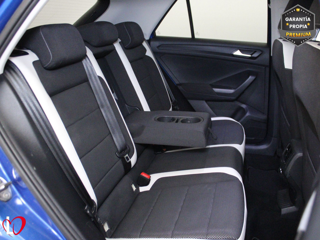 VOLKSWAGEN T-ROC 1.5 TSI SPORT 6 VEL 150 de segunda mano