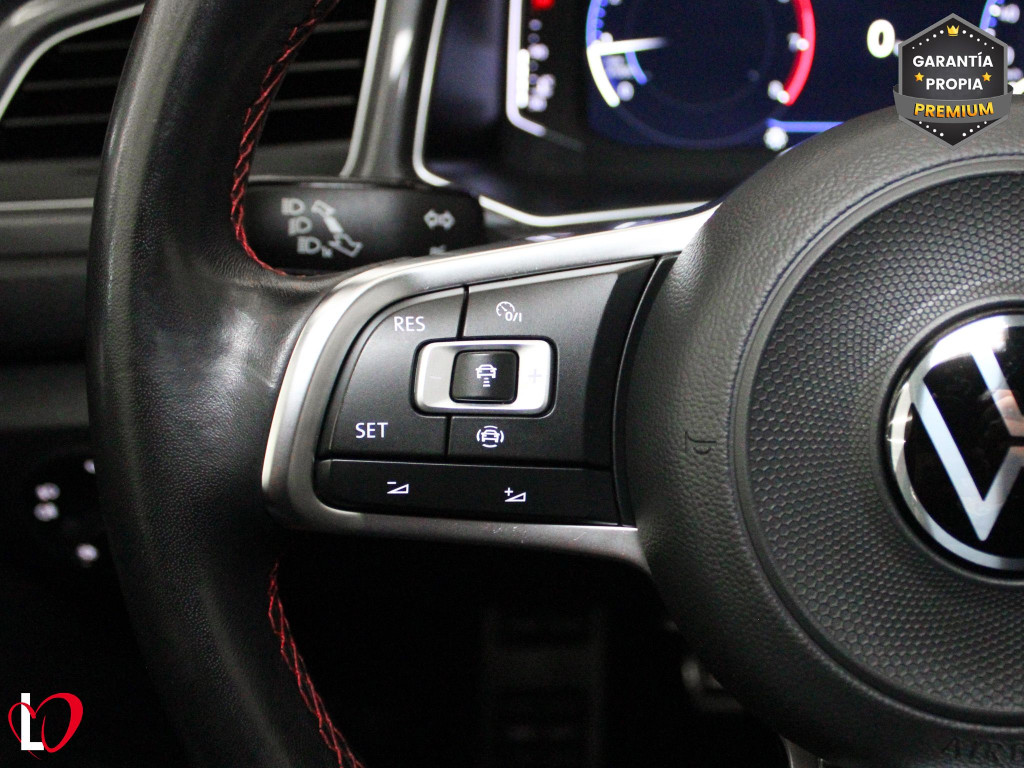 VOLKSWAGEN T-ROC 1.5 TSI SPORT 6 VEL 150 de segunda mano