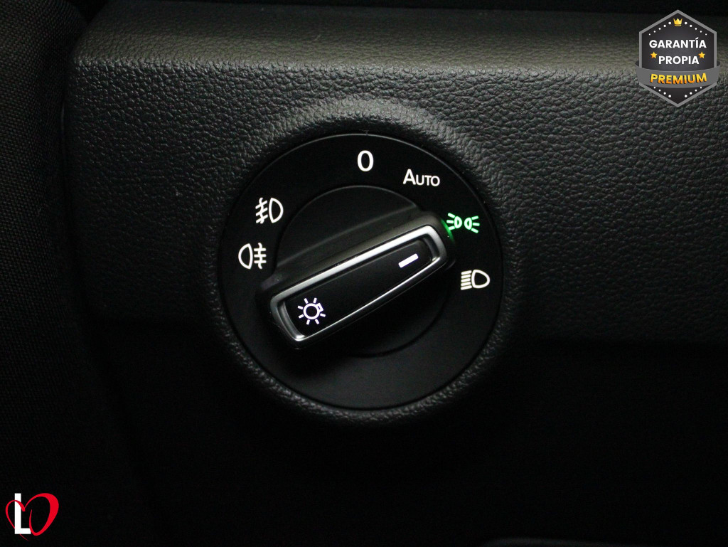 VOLKSWAGEN T-ROC 1.5 TSI SPORT 6 VEL 150 de segunda mano