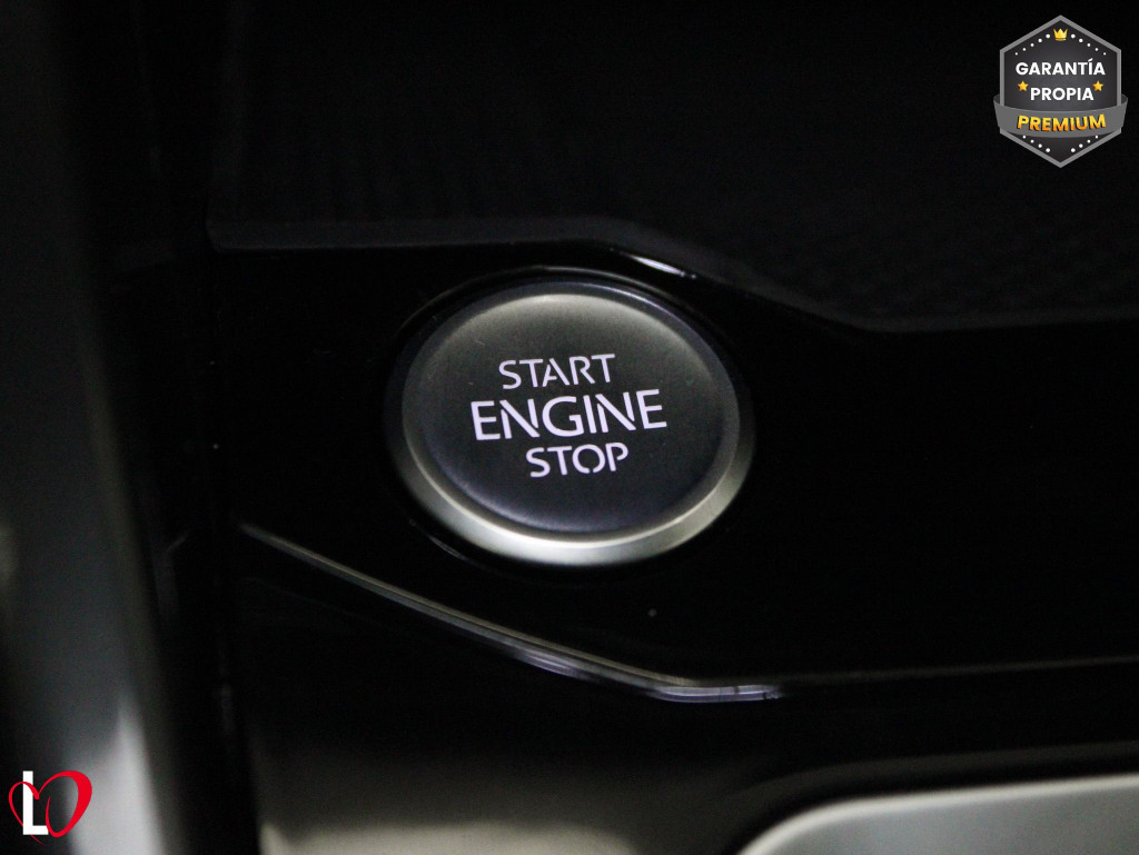 VOLKSWAGEN T-ROC 1.5 TSI SPORT 6 VEL 150 de segunda mano