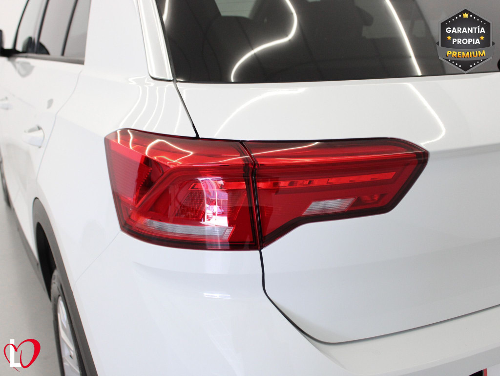 VOLKSWAGEN T-ROC 2.0 TDI ADVANCE 6 VEL 150 de segunda mano