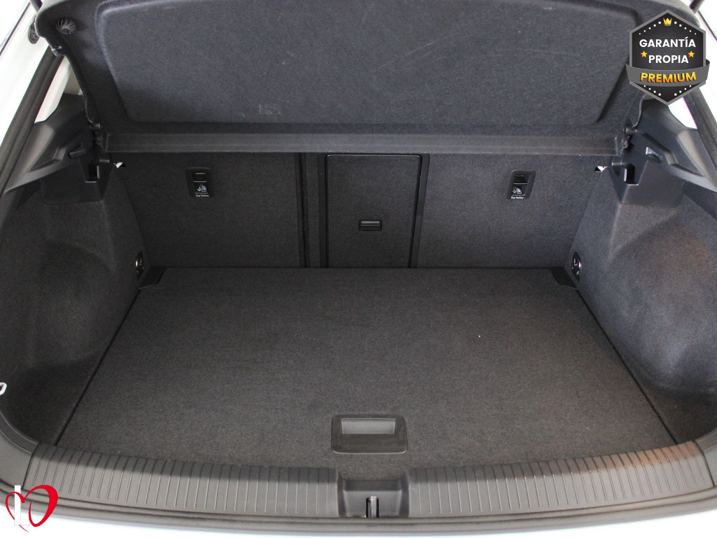 VOLKSWAGEN T-ROC 2.0 TDI ADVANCE 6 VEL 150 de segunda mano