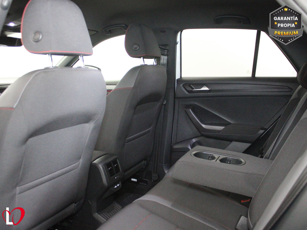 VOLKSWAGEN T-ROC 2.0 TDI DSG 4 MOTION SPORT 150 de segunda mano