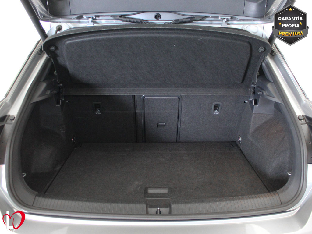 VOLKSWAGEN T-ROC 2.0 TDI DSG R-LINE 150 de segunda mano