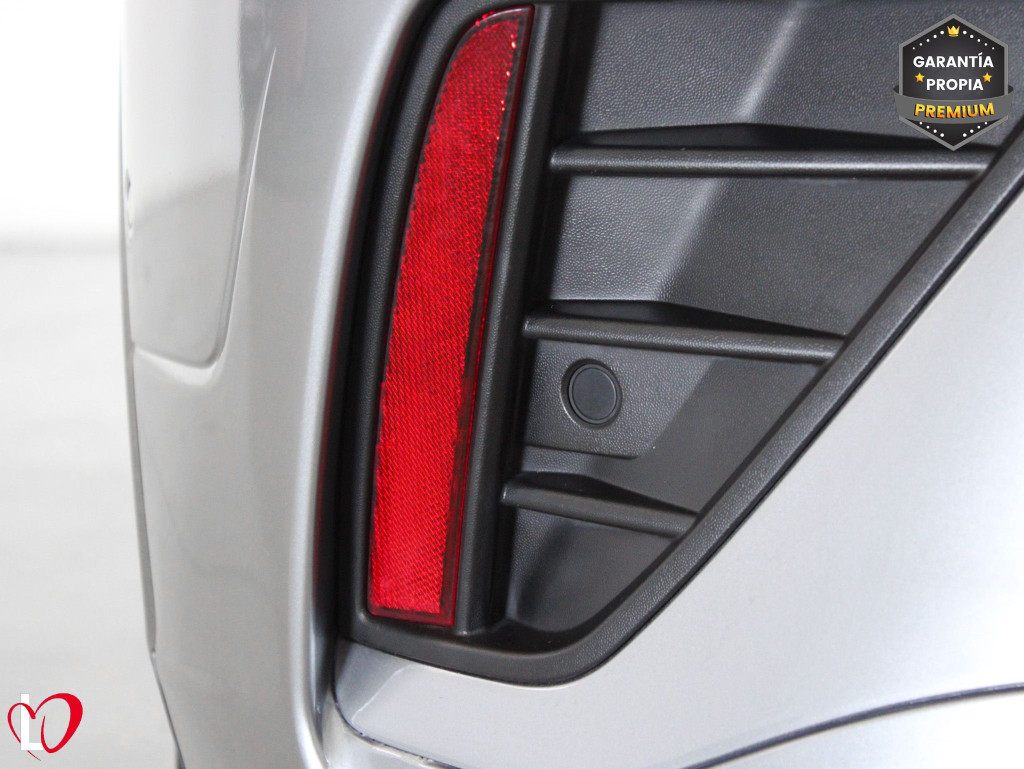 VOLKSWAGEN T-ROC 2.0 TDI DSG R-LINE 150 de segunda mano