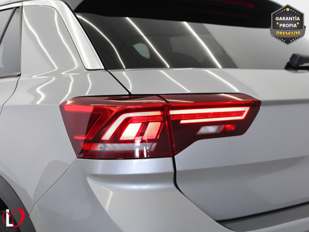 VOLKSWAGEN T-ROC 2.0 TDI DSG R-LINE 150 de segunda mano