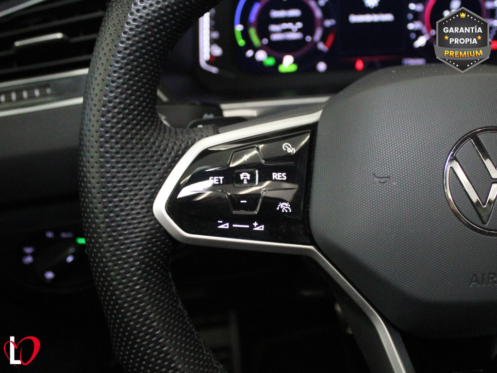 VOLKSWAGEN TIGUAN 1.4 eHybrid R LINE TECHO 245 de segunda mano