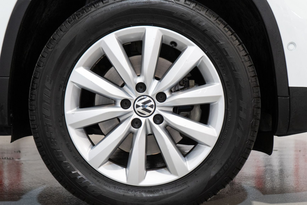 VOLKSWAGEN TIGUAN 2.0 TDI ADVANCE BMT 140 de segunda mano