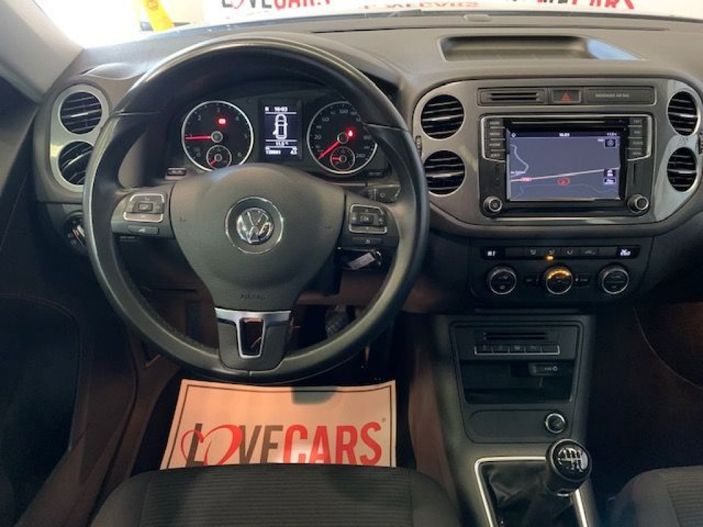 VOLKSWAGEN TIGUAN 2.0 TDI ADVANCE de segunda mano