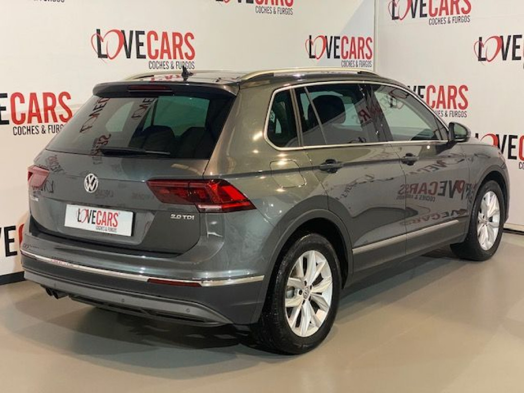 VOLKSWAGEN TIGUAN 2.0 TDI CARAT 150CV TECHO de segunda mano