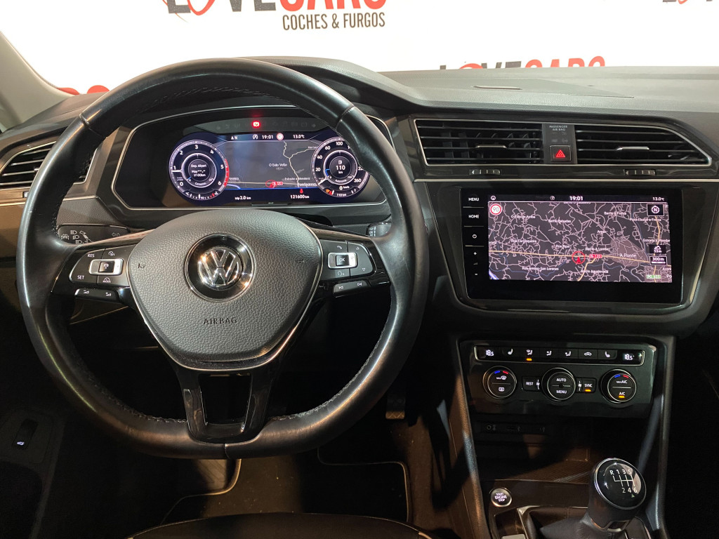 VOLKSWAGEN TIGUAN 2.0 TDI CARAT EXCLUSIVE 150 TECHO de segunda mano