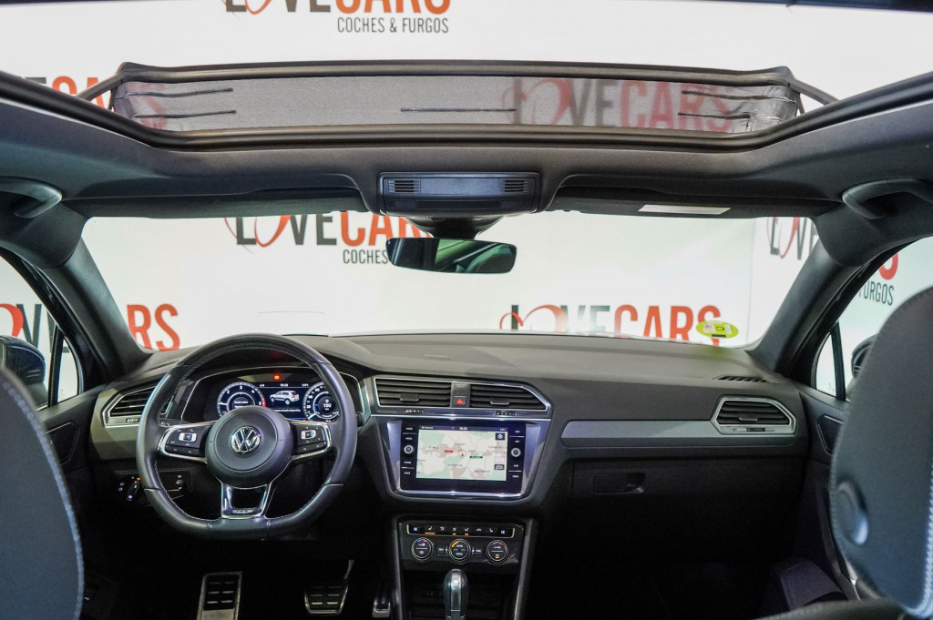 VOLKSWAGEN TIGUAN 2.0 TDI DSG 4MOTION R LINE TECHO 190 de segunda mano