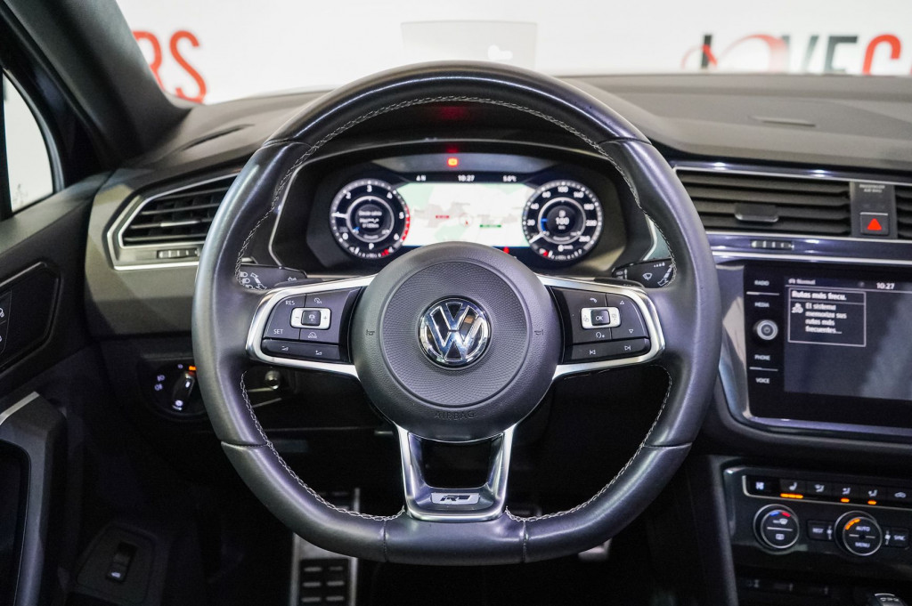 VOLKSWAGEN TIGUAN 2.0 TDI DSG 4MOTION R LINE TECHO 190 de segunda mano