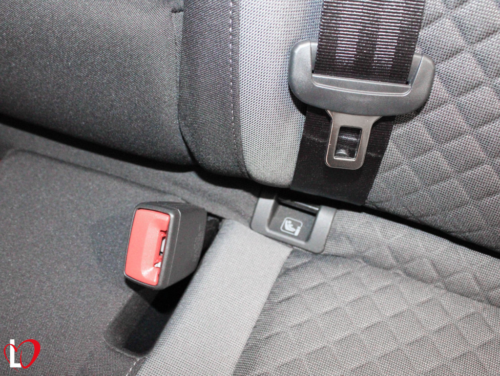 VOLKSWAGEN TIGUAN 2.0 TDI DSG ADVANCE R-LINE 150 de segunda mano