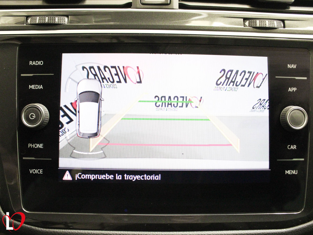 VOLKSWAGEN TIGUAN 2.0 TDI DSG ADVANCE R-LINE 150 de segunda mano