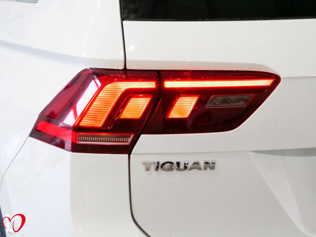 VOLKSWAGEN TIGUAN 2.0 TDI DSG ADVANCE TECHO 150 de segunda mano