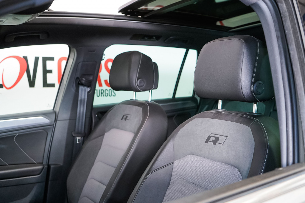 VOLKSWAGEN TIGUAN 2.0 TDI DSG R-LINE 4 MOTION 190 de segunda mano