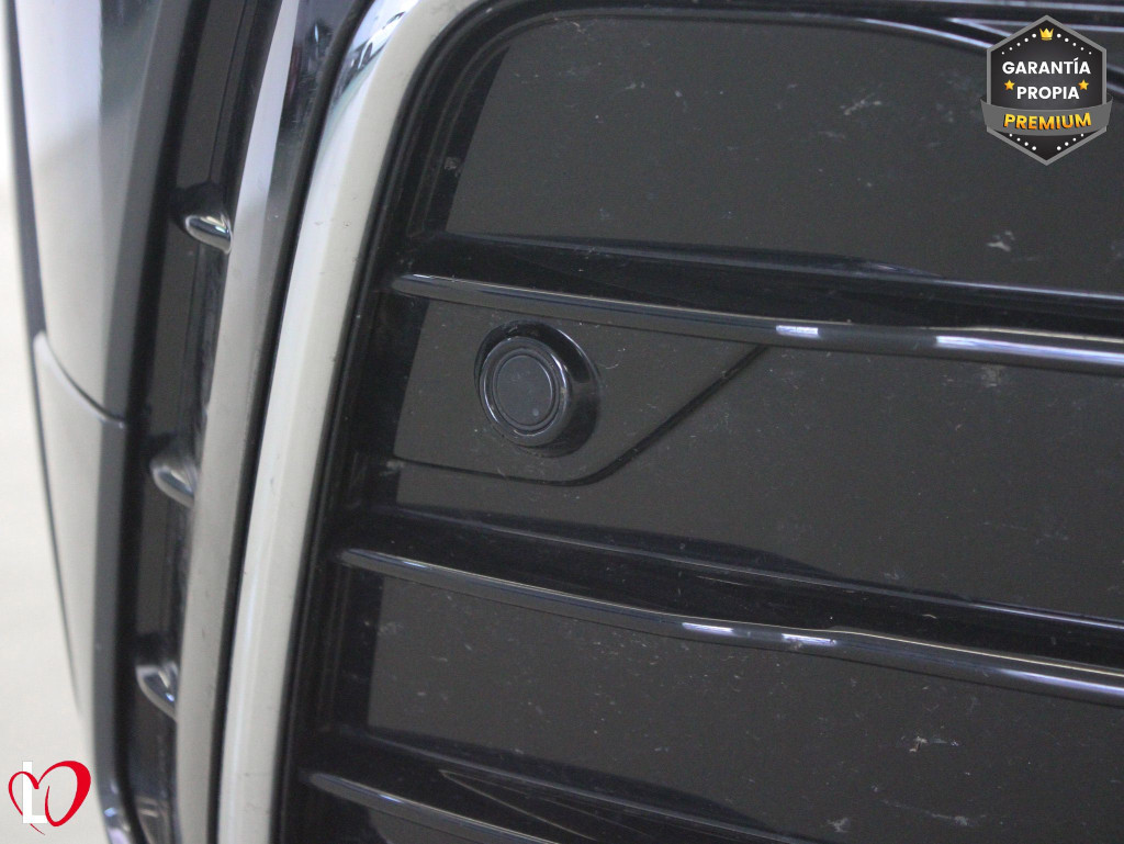 VOLKSWAGEN TIGUAN 2.0 TDI DSG R-LINE TECHO 150 de segunda mano